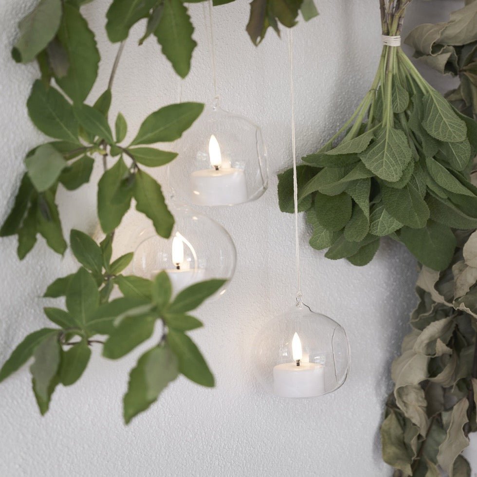 Nordic White Smooth | Flameless Maxi Tealight Candle | Remote Controllable - Suzie Anderson Home