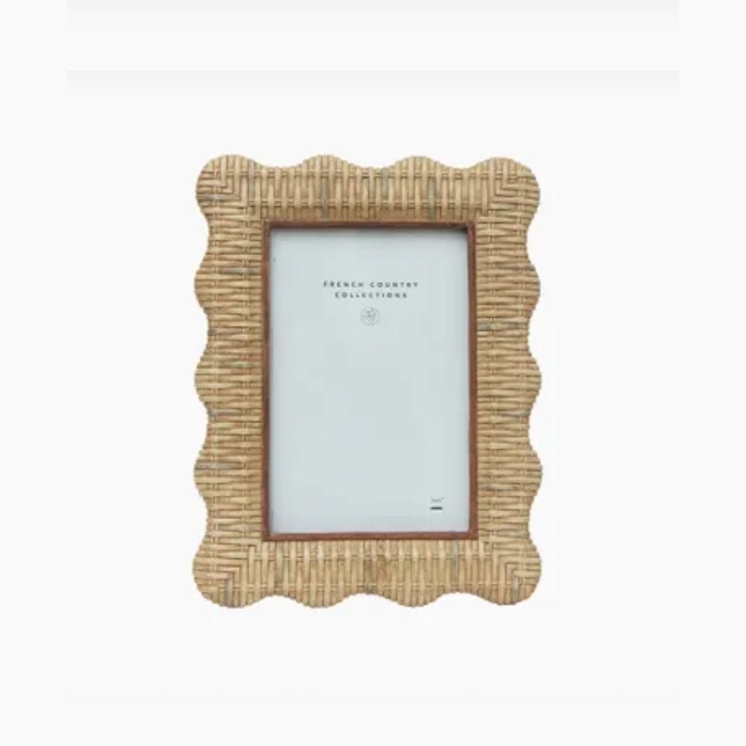 Rattan Wavy Photo Frame | 4"x6" - Suzie Anderson Home