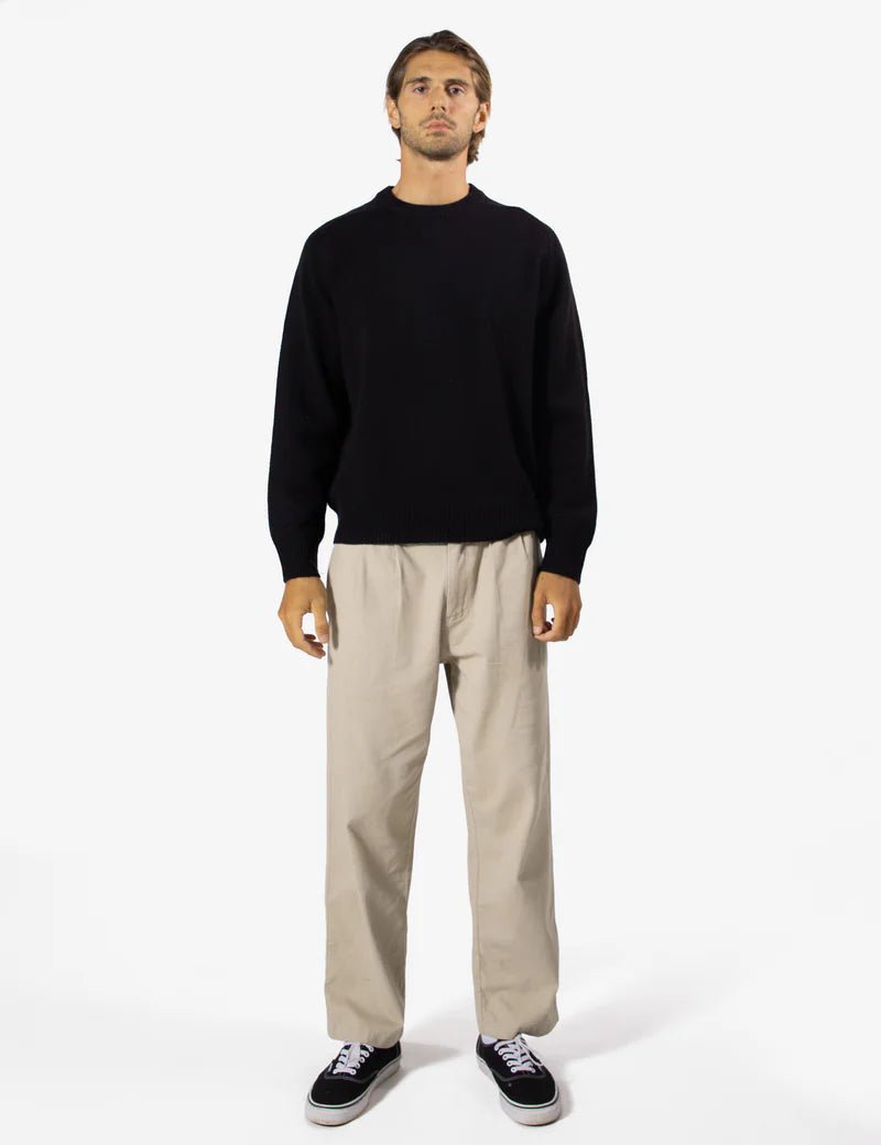Simple | Fred Crew Knit | Black - Suzie Anderson Home