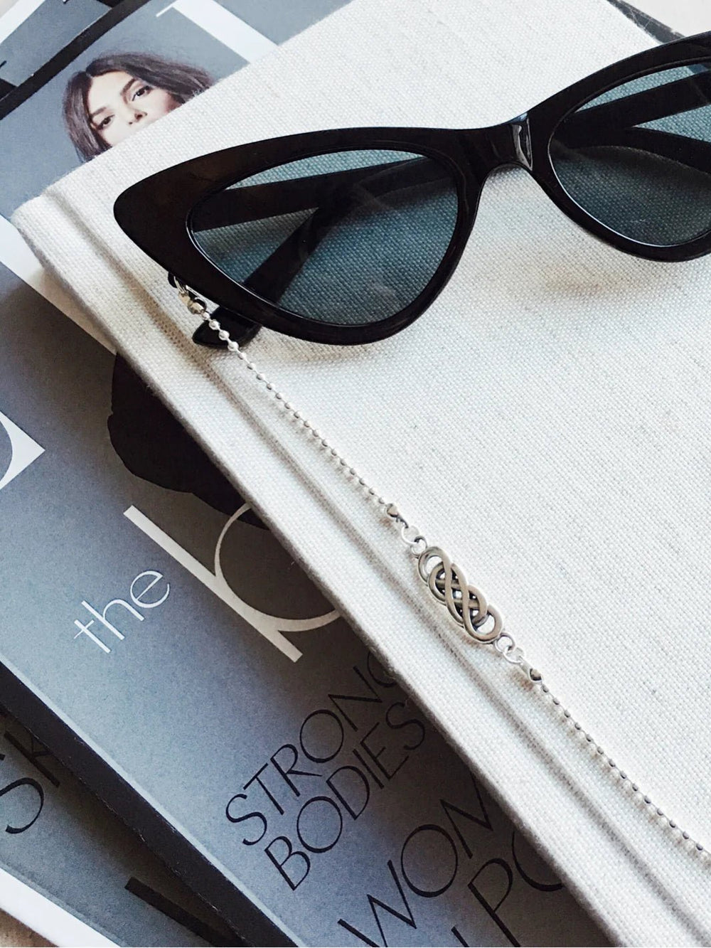 Sunglasses Chain | Isabella Silver - Suzie Anderson Home