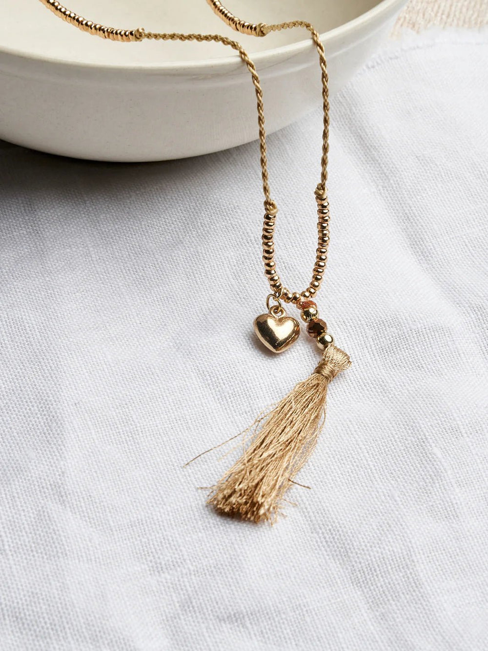 Sunglasses Chain | McTassle Beige - Suzie Anderson Home
