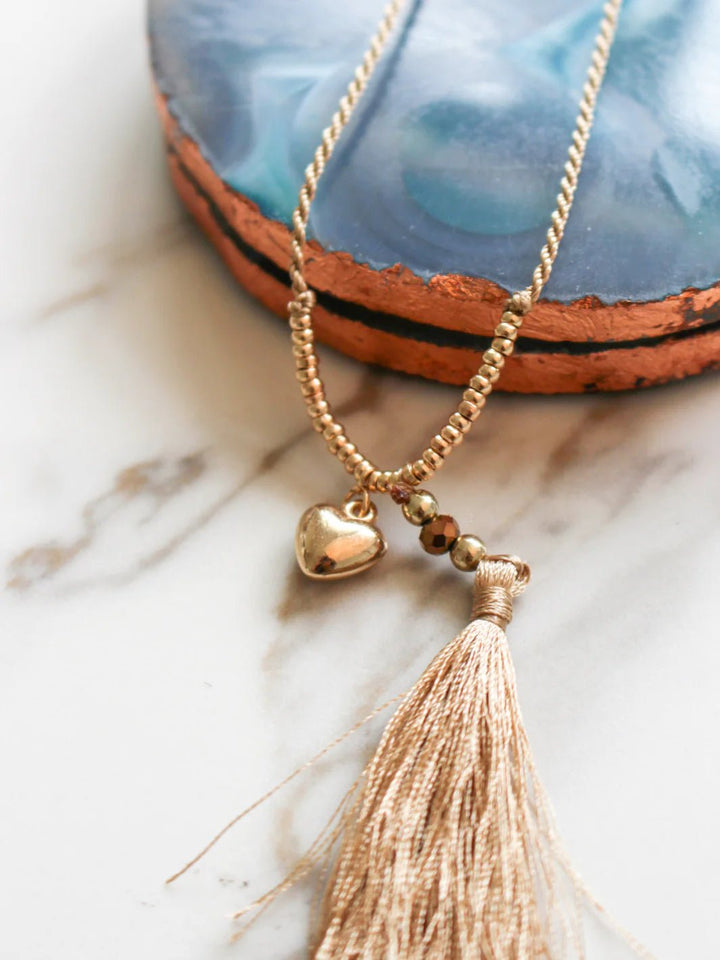 Sunglasses Chain | McTassle Beige - Suzie Anderson Home