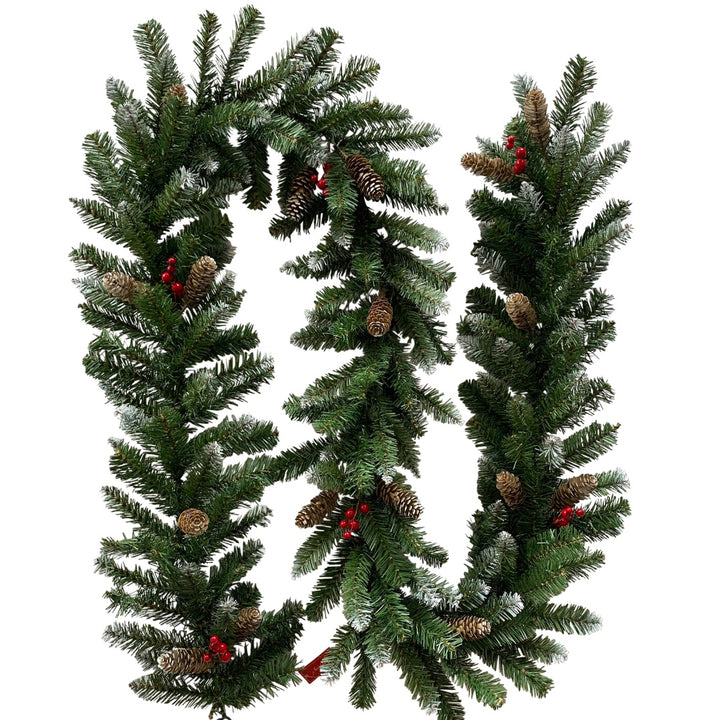 Christmas Garland with Pine Cones and Berries | 274cm