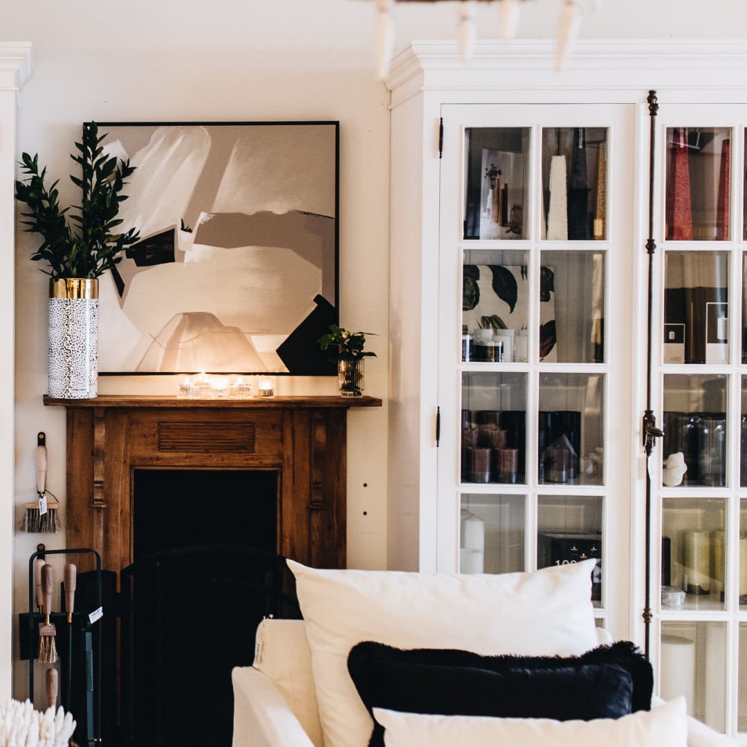 White Petite Display Cabinet (EX DISPLAY) - Suzie Anderson Home