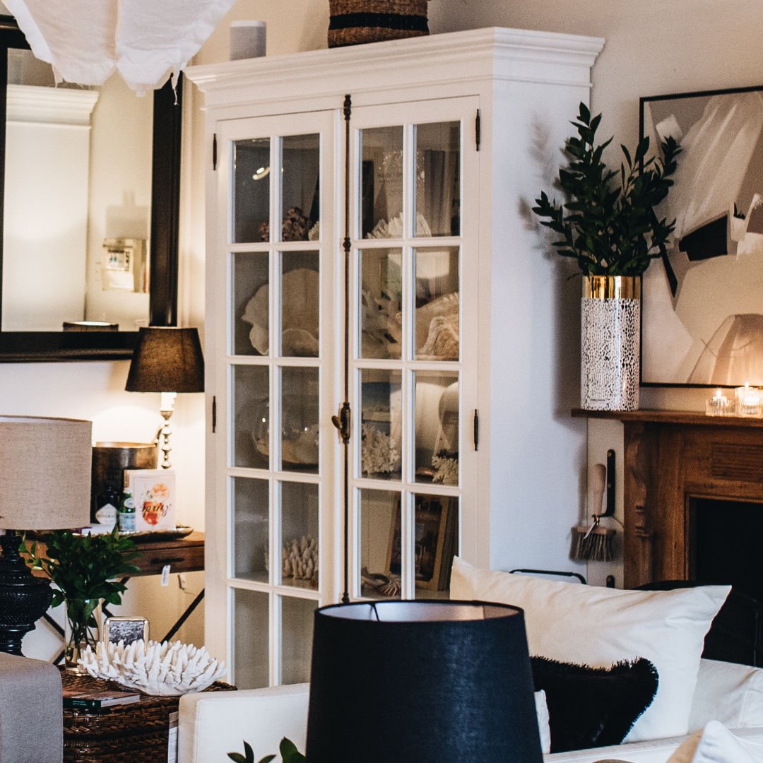 White Petite Display Cabinet (EX DISPLAY) - Suzie Anderson Home