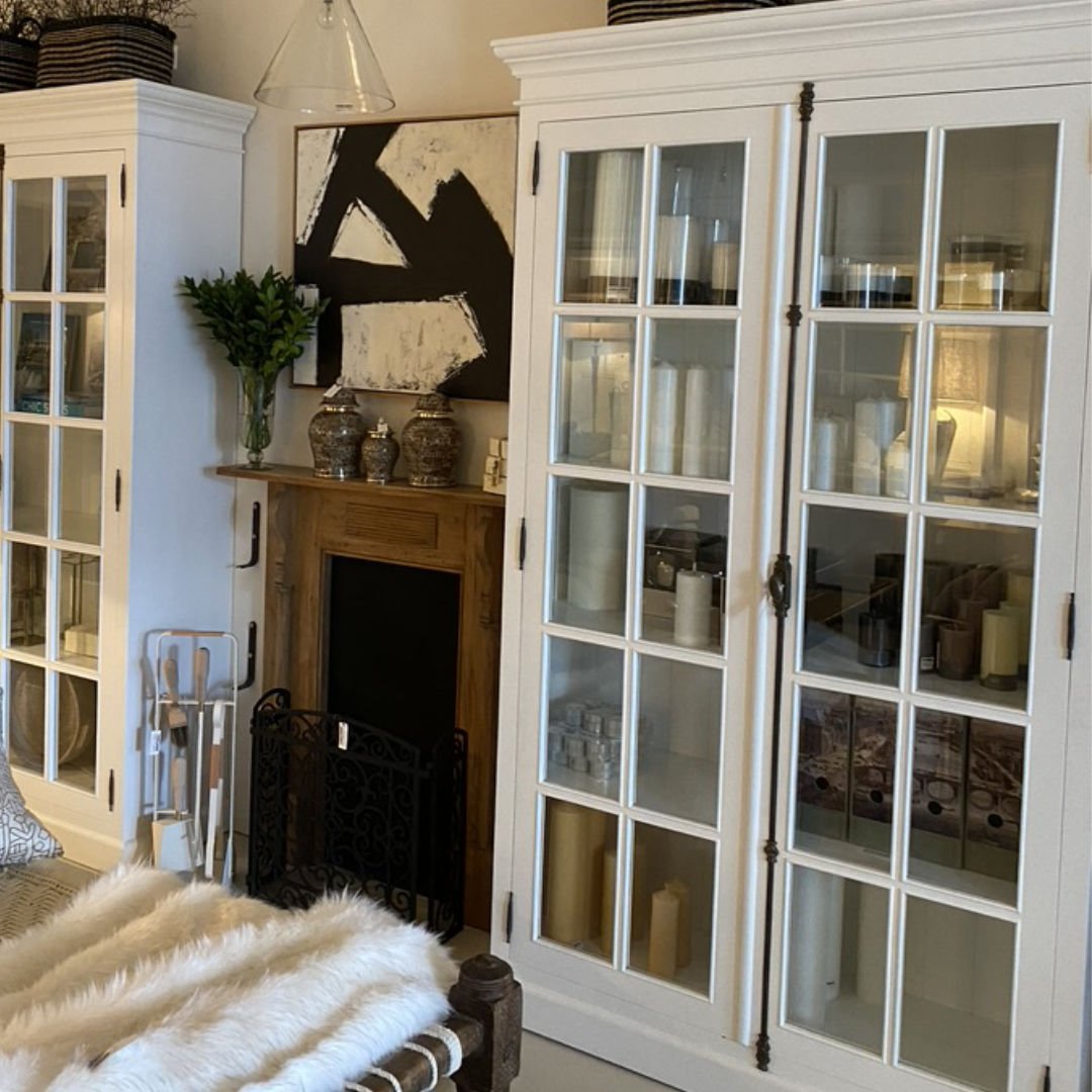 White Petite Display Cabinet (EX DISPLAY) - Suzie Anderson Home
