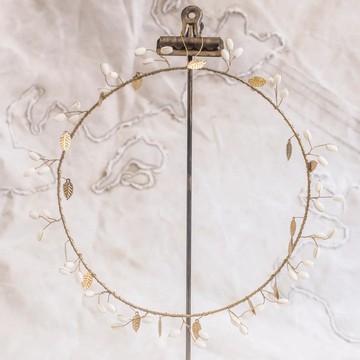Wreath with Brass Leaves and White Branchlets | 25cm